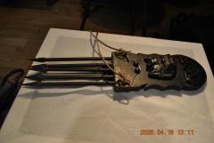 Rare Tibetan rosewood and leather crossbow and quiver - 4614643