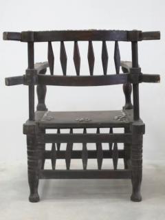 Rare Vintage 1950s Ashanti Throne Chair With Metal Studs - 3503029