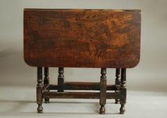 Rare late 17th century oak ash side table - 4787696