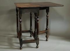 Rare late 17th century oak ash side table - 4787701