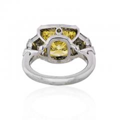 Raymond C Yard RAYMOND C YARD 5 CARAT ROUND DIAMOND FANCY INTENSE YELLOW GIA ENGAGEMENT RING - 1858397