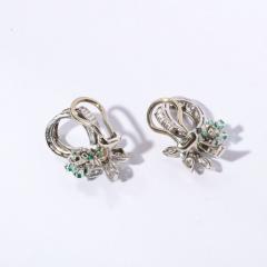 Raymond C Yard Raymond Yard Platinum Diamond Emerald Earrings - 2909686