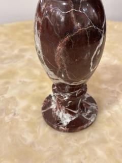 Red Marble Vase - 3474811