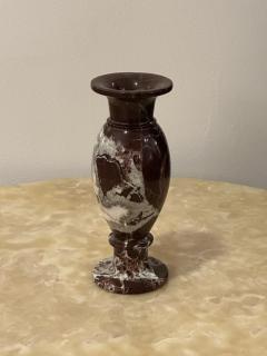 Red Marble Vase - 3474814