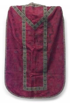 Red Silk Damask Chasuble - 4520593