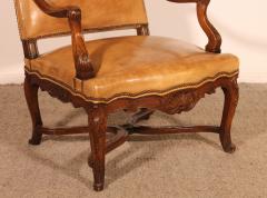 Regency Period Armchair In Walnut 18th Century - 4054080