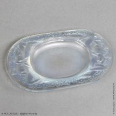Ren Lalique Lalique Co An Opalescent And Blue Patinated Medicis Ashtray By R Lalique Made In 1924 - 1487584