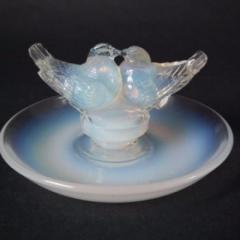 Ren Lalique Lalique Co Ren Lalique Opalescent Glass Deux Colombes Cendrier Ashtray - 2005954