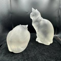 Ren Lalique Lalique Co Two Cat by Ren Lalique in frosted glass - 3821057