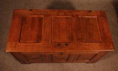 Renaissance Oak Chest 17th Century - 3962929