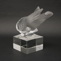 Rene Lalique Moineau Sur Socle Ailes Fermees Paperweight - 2889807