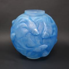 Rene Lalique Opalescent Glass Blue Stained Formose Vase - 4258991