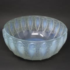 Rene Lalique Opalescent Glass Perruches Bowl - 3733389