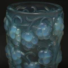 Rene Lalique Opalescent Glass Raisins Vase - 2570848