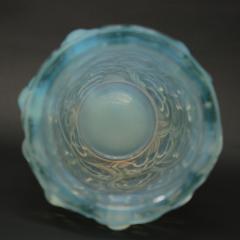 Rene Lalique Opalescent Glass Raisins Vase - 2570850