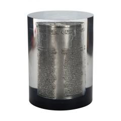 Resin and Metal Islanders Hockey Paperweight - 4742267