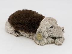 Resting Dog Figural Brush England 1960s - 4620143