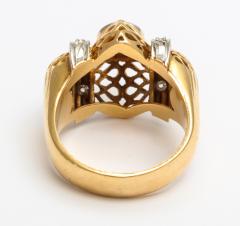 Retro Barrel Shaped Diamond and Gold Ring - 566401