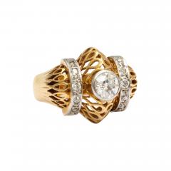 Retro Barrel Shaped Diamond and Gold Ring - 568496