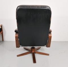 Retro Danish Leather Swivel Lounge Chair - 878378