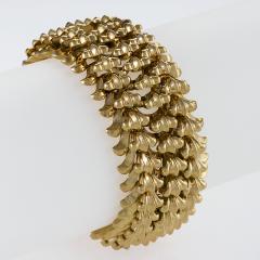 Retro Gold Flexible Bracelet - 477955