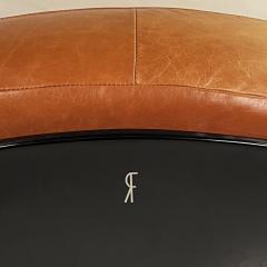 Ricardo Fasanello Impeccable Gaivota Swiveling Leather Armchair by Ricardo Fasanello - 4413206