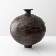 Richard Haining STACKED Sphere shaped Vessel 2024 - 4352724