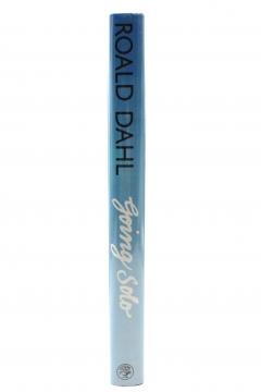 Roald Dahl Going Solo Signed by Roald Dahl First Edition in Original Dust Jacket 1986 - 4182348