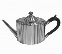 Robert Hennell Georgian Sterling Silver Teapot London 1794 Robert Hennell - 2628130