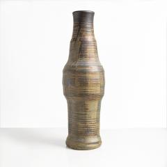 Robert Johnson Washington ROBERT JOHNSON WASHINGTON STUDIO VASE WITH FIGURES UNITED KINGDOM 1966  - 2477318