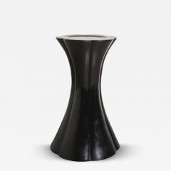Robert Kuo Contemporary 6 Lobed Petal Stand Table in Black Lacquer by Robert Kuo - 4513627