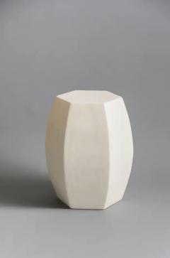 Robert Kuo Contemporary Cream Lacquer Hexagonal Drumstool by Robert Kuo Limited Edition - 3835011