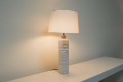 Robert Kuo Contemporary Hand Carved Cream Lacquer Feather Table Lamp by Robert Kuo - 4690614