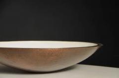 Robert Kuo Contemporary Shallow Bowl in Cream Lacquer and Copper by Robert Kuo - 3836686