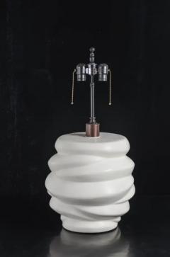 Robert Kuo Jie Jarlet Lamp Cream Lacquer by Robert Kuo Handmade Limited Edition - 3830180