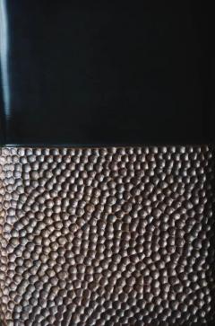 Robert Kuo Pebble Lamp Black Lacquer and Copper by Robert Kuo Limited Edition - 3830032