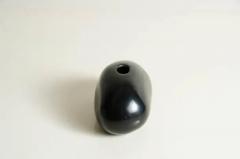 Robert Kuo Rock Bud Vase Short Black Lacquer by Robert Kuo Handmade Limited Edition - 3830321