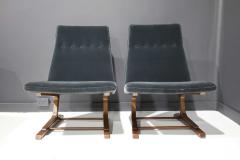 Roger Sprunger Pair of Roger Sprunger for Dunbar Cantilevered Chairs in Blue Velvet - 1925852