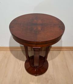 Round Art Deco Side Table Walnut Veneer France circa 1930 - 2856868