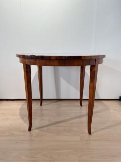 Round Biedermeier Side Table Walnut Veneer and Beech South Germany circa 1830 - 3116507