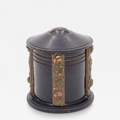 Round Box Austria circa 1880 - 3088574