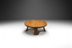 Round Brutalist Oak Coffee Table Europe Mid 20th Century - 4007859