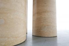 Round Contemporary Travertine Dining Table in the Style of Mario Bellini - 2565593