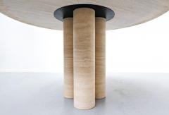 Round Contemporary Travertine Dining Table in the Style of Mario Bellini - 2565596