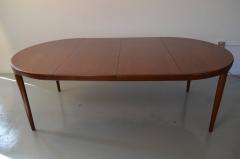 Round Dining Table with Two Leaves - 870227
