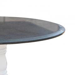 Round Granite And Wooden Dining Table - 2630557