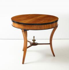 Round Gueridon Table from France - 4124504