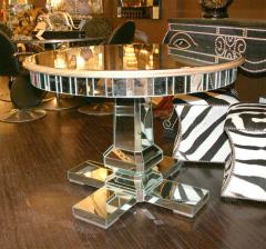 Round Mirrored Center Hall Table - 3113595