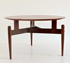 Round Walnut Three Feet Italian Coffee Table circa 1950 - 1713218