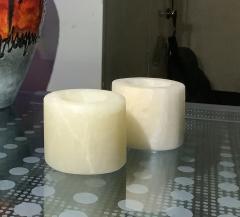 Round based Onyx Candle Holder - 2281888